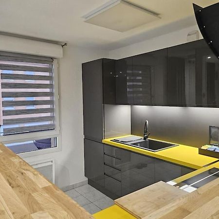 Appartement Cluses Eksteriør billede